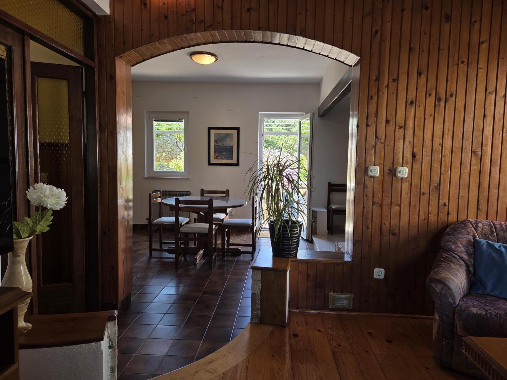 Apartments Jelena Supetar - Four Apartments - A Small House With A Private Yard - Two-Room Apartment With A Sea View - Studio Apartment - Two-Room Apartment With Garden View- Free Parking Εξωτερικό φωτογραφία